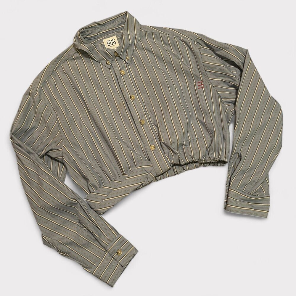 BDG Nash Embroidered Souvenir Short Sleeve Button-Down Shirt Urban Outfitters M